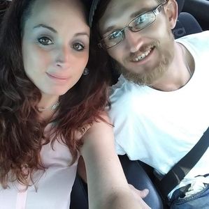 Meet your Posher, Levi